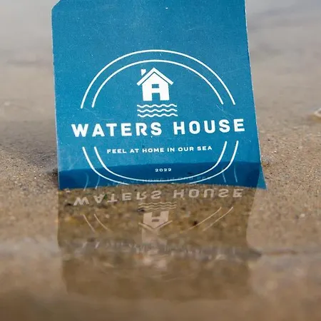 Waters House - Feel At Ir Our Sea Holiday home