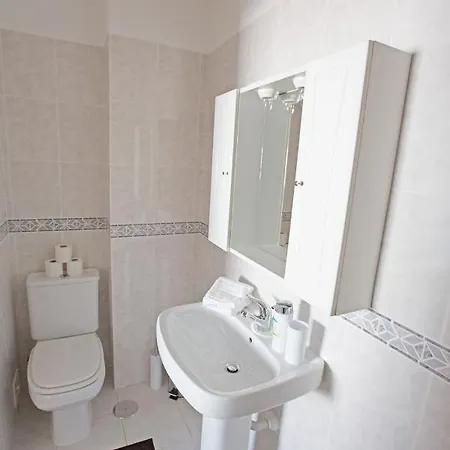 Waters House - Feel At Ir Our Sea * Peniche