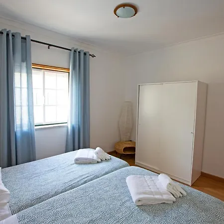 Waters House - Feel At Ir Our Sea * Peniche